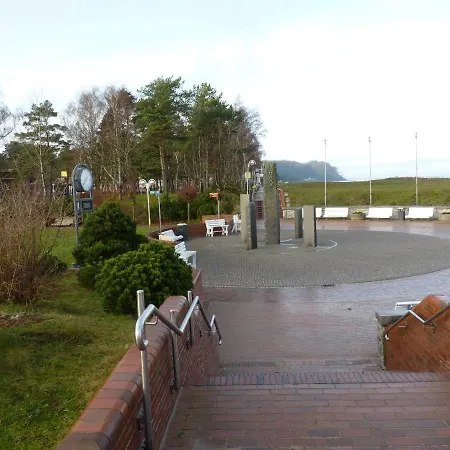 1 Mittendrin Appartement Lancken-Granitz