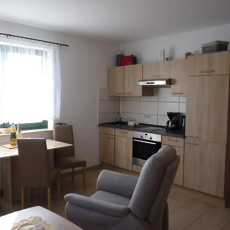 1 Mittendrin Apartment *